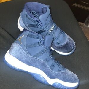 BRAND NEW JORDAN 11’s, MIDNIGHT NAVY